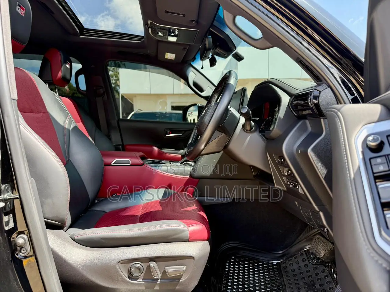 Toyota Land Cruiser LC300 2022