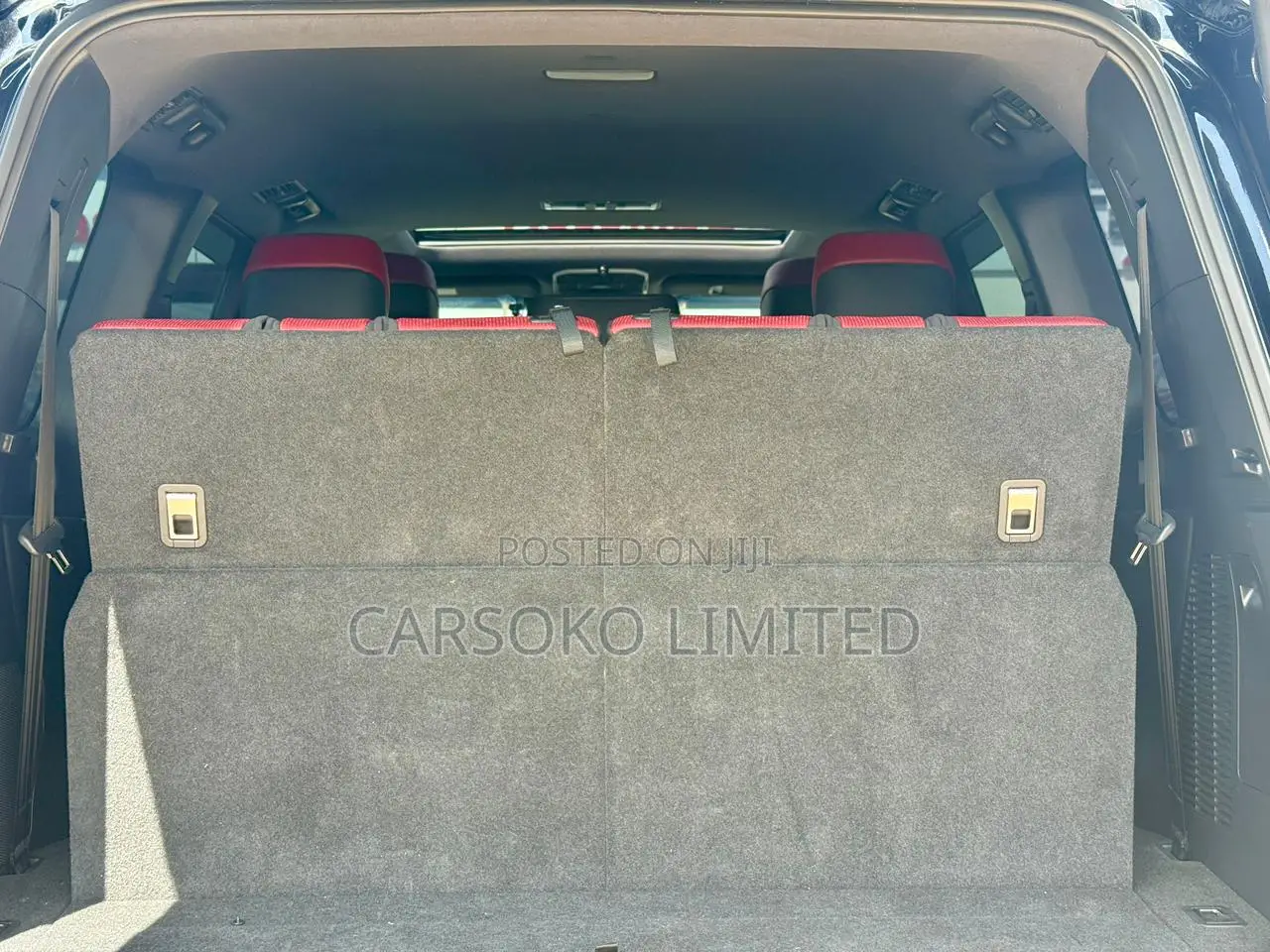 Toyota Land Cruiser LC300 2022