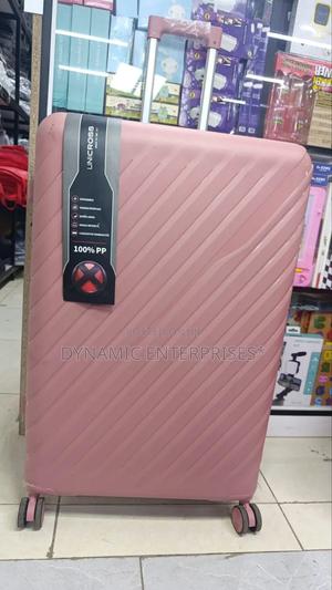 Unbreakable Suitcase - thumbnail 2