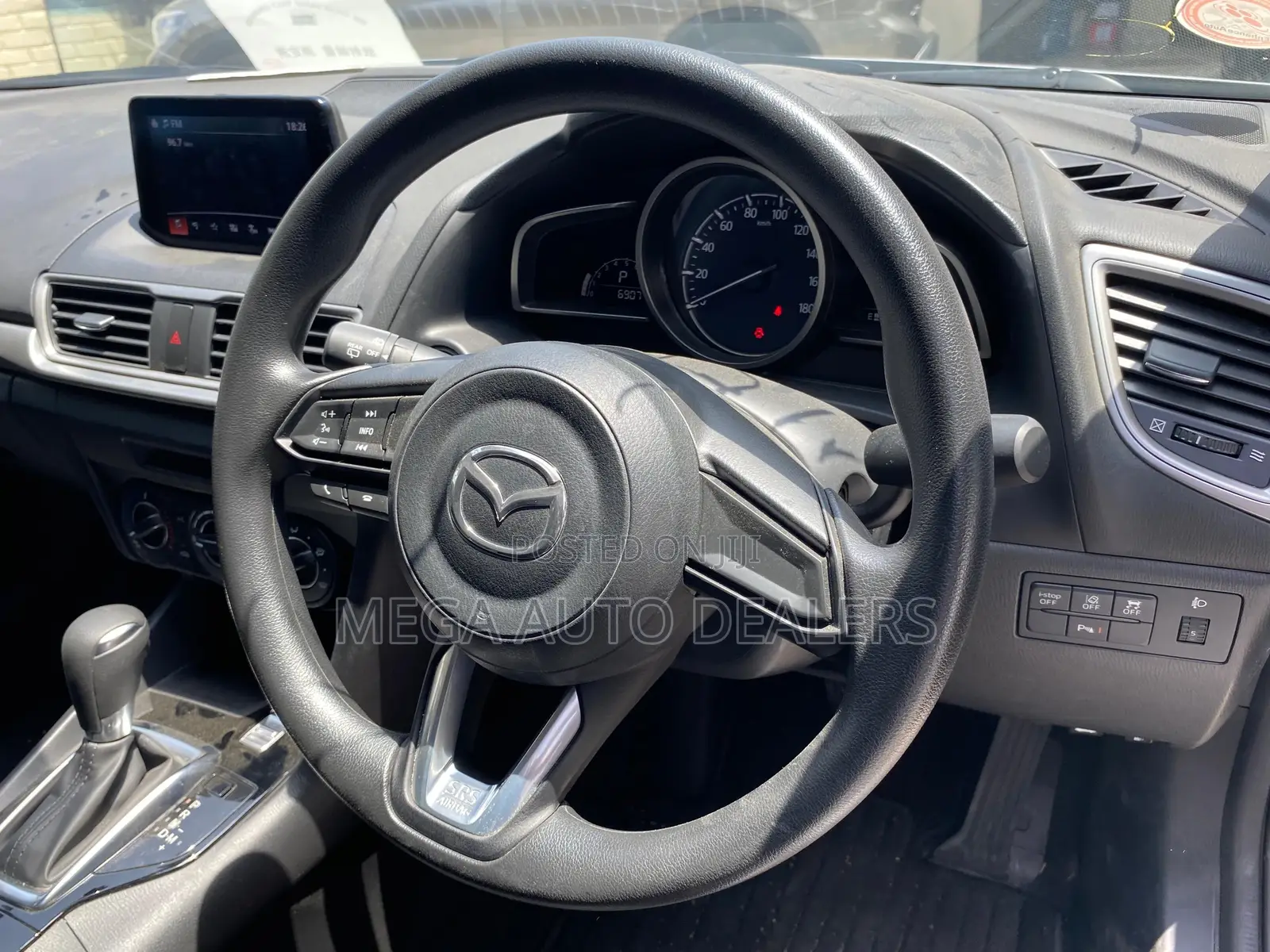 Mazda Axela 2018 Silver