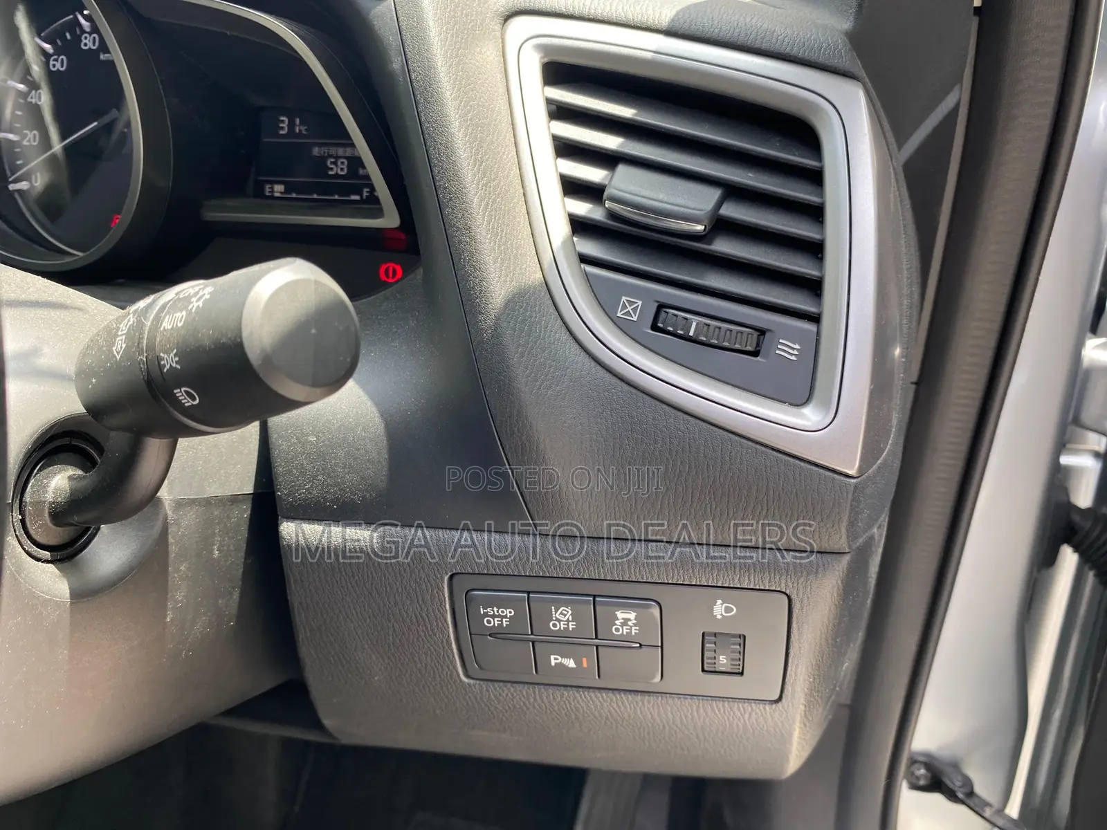 Mazda Axela 2018 Silver