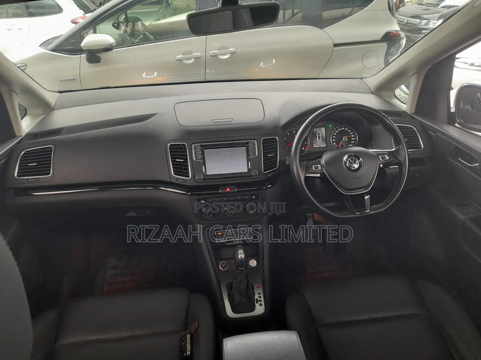Volkswagen Sharan 2017 Gray
