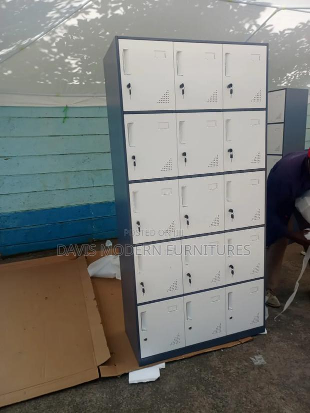 Metal Locker - main view