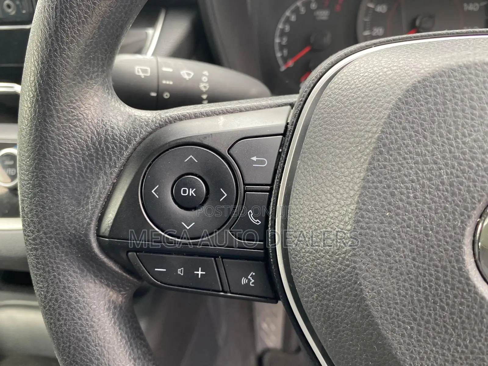 Toyota Corolla 2018 Silver