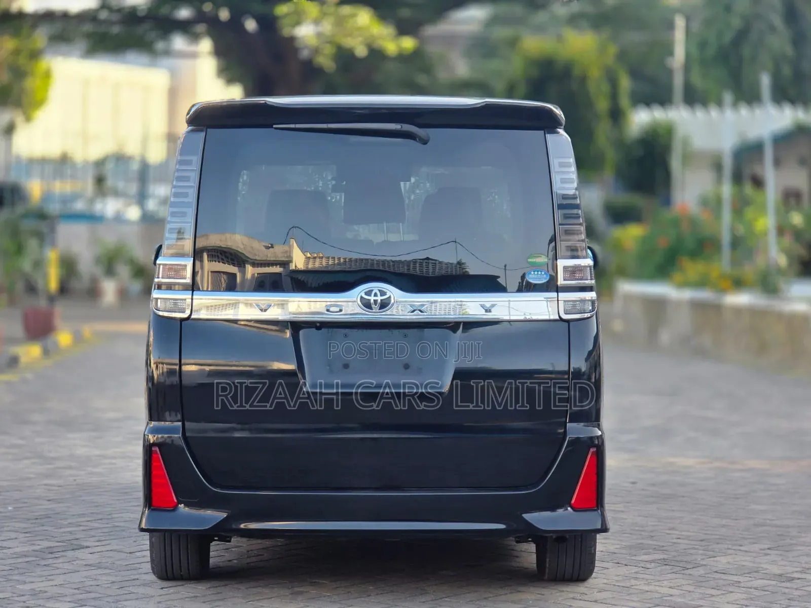 Toyota Voxy 2018 Black