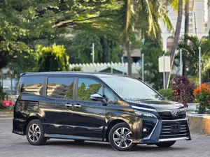 Toyota Voxy 2018 Black