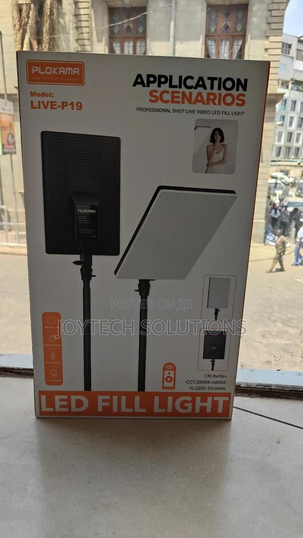 Plokama Live-P19 Is a 19-Inch Led Fill Light Panel