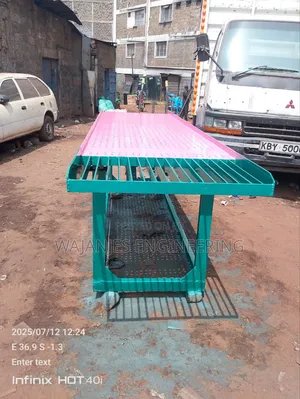 Vibrating Table