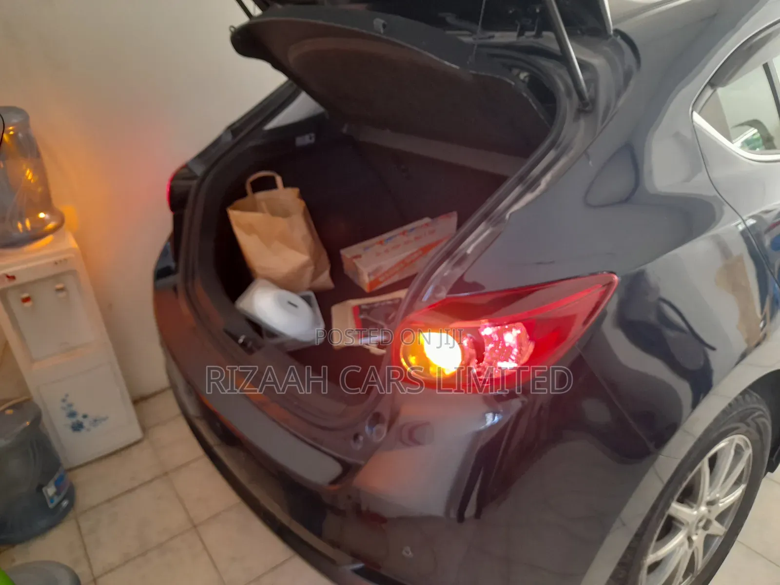 Mazda Axela 2018 Blue