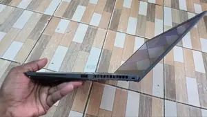 Laptop Lenovo ThinkPad T14 G2 16GB Intel Core i5 SSD 512GB
