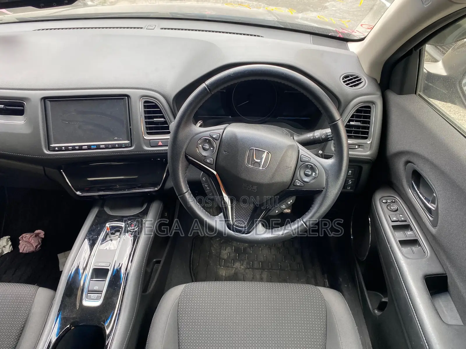 Honda Vezel 1.5 Hybrid 2WD 2018 Black