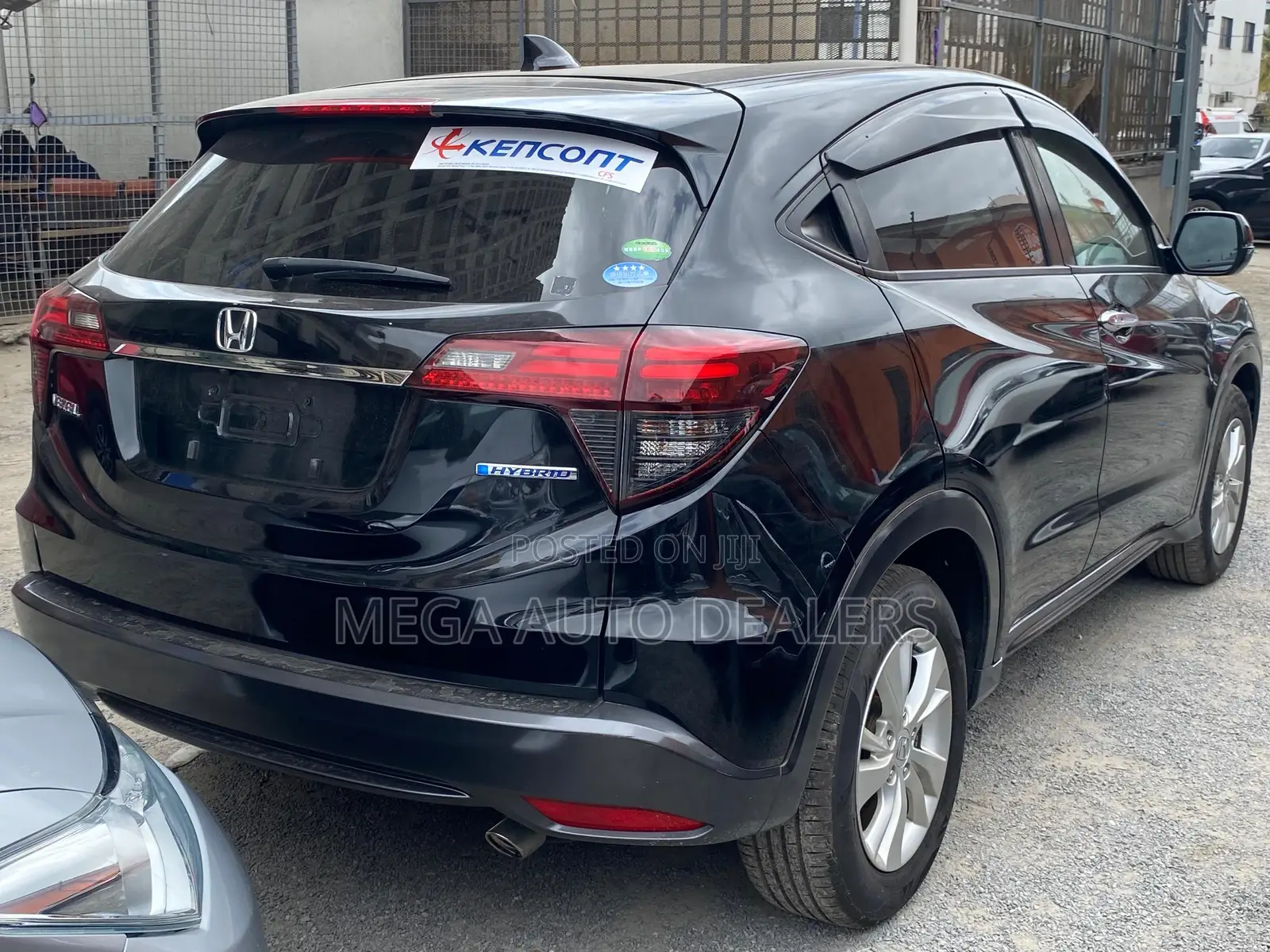 Honda Vezel 1.5 Hybrid 2WD 2018 Black