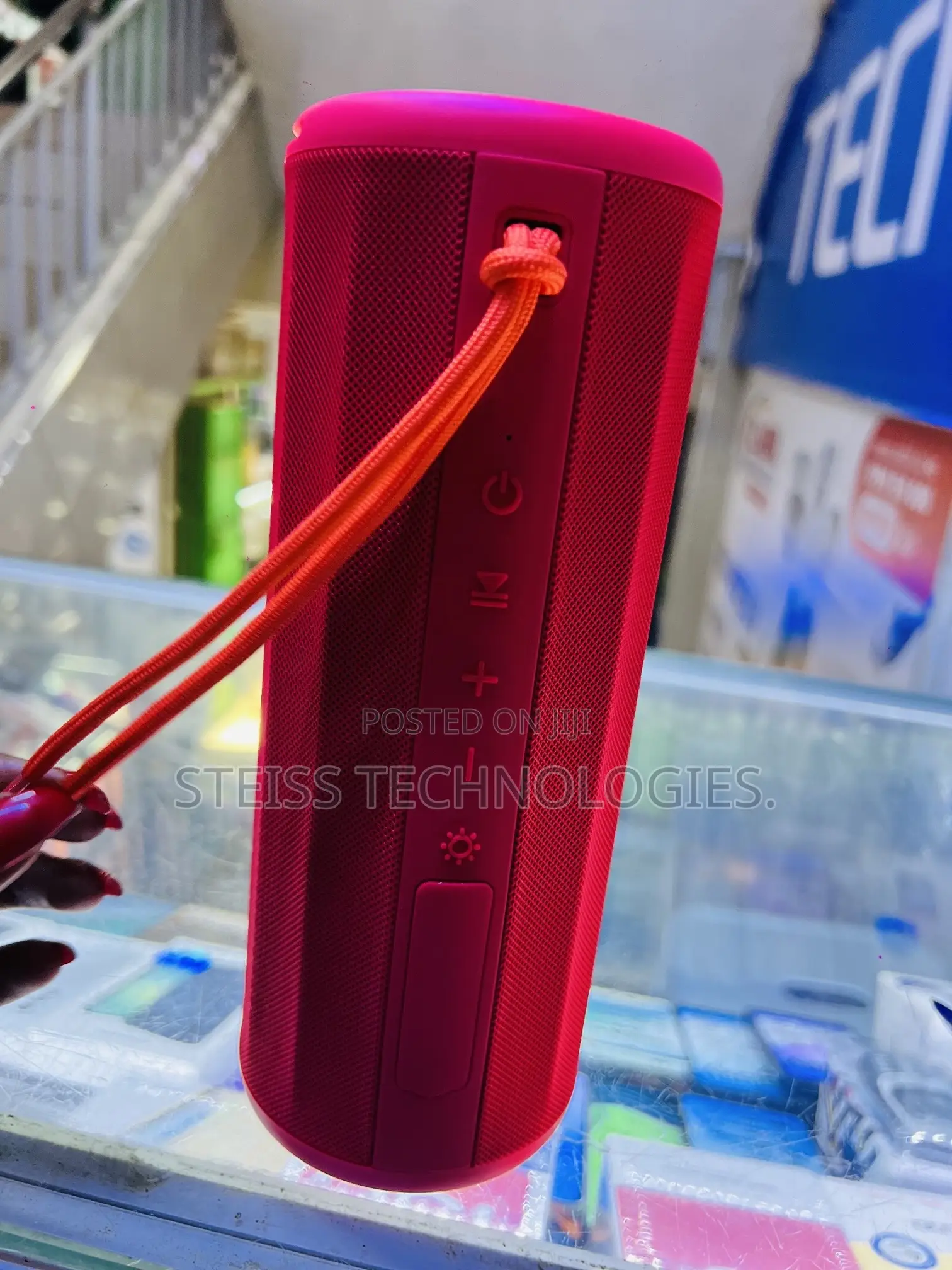 RBT H40 Portablw Bluetooth Speaker.