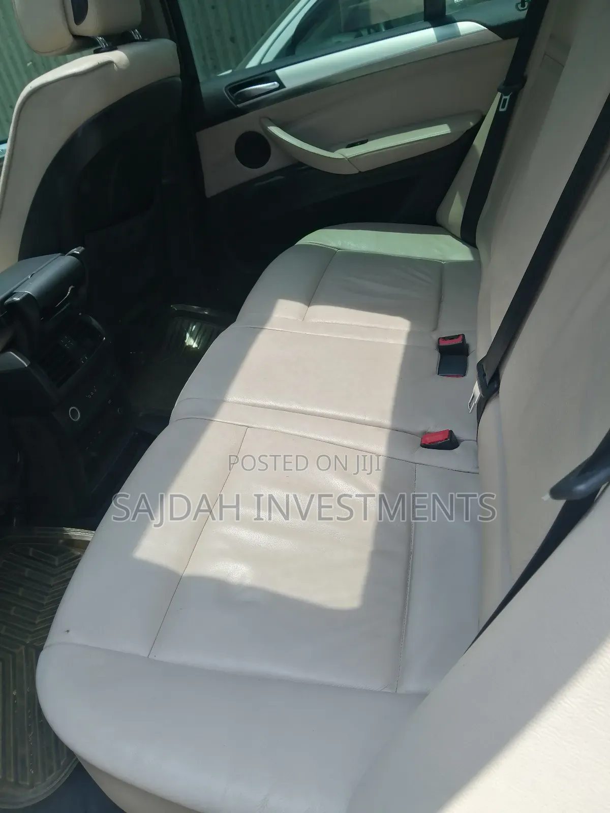 BMW X5 xDrive30i AWD (3.0L 6cyl 6A) 2010 Gray
