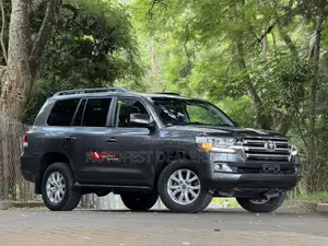 Toyota Land Cruiser 4.5 V8 VXR 2018 Gray