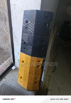 High Density Rubber Speed Bump