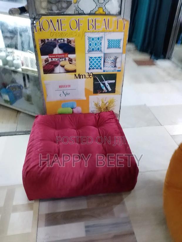 Versatile Comfortable Floor Cushions - thumbnail 2