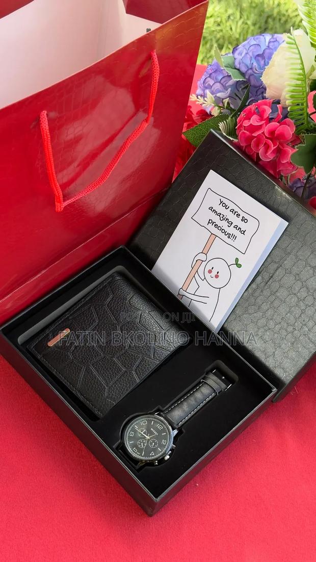 Trendy Men Gift Set (Watch,Wallet) - thumbnail 3