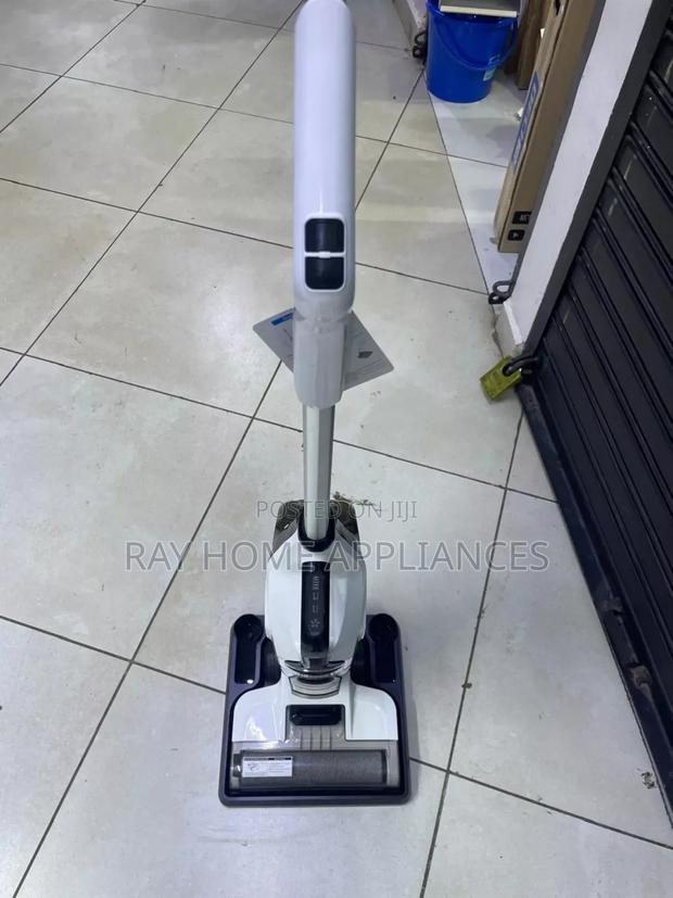 Decho Floor Washer Sweeeping,Vacuuming Mopping With 2 Years Warranty