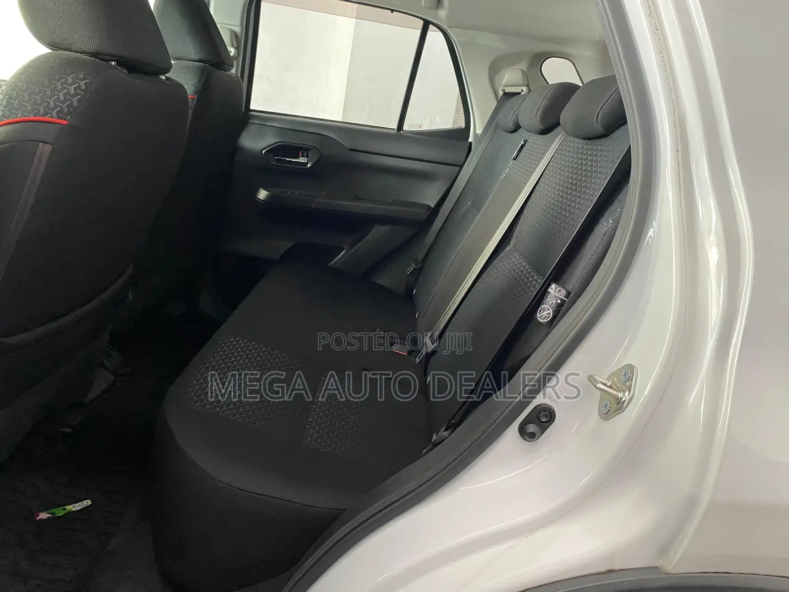Toyota Raize 1.0 FWD 2019 White