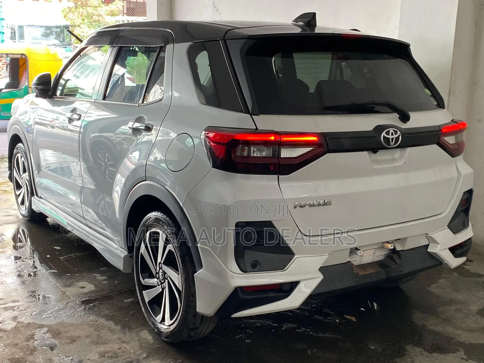 Toyota Raize 1.0 FWD 2019 White