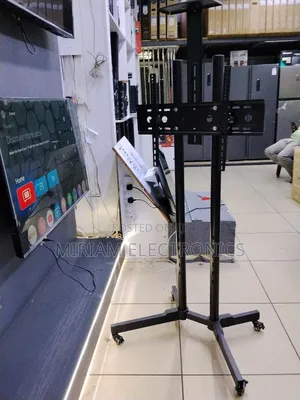 Adjustable Tv Trolley Stand Suitable for 32-70" Inch Upto 50kgs