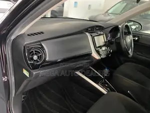 Toyota Axio 2018 Black