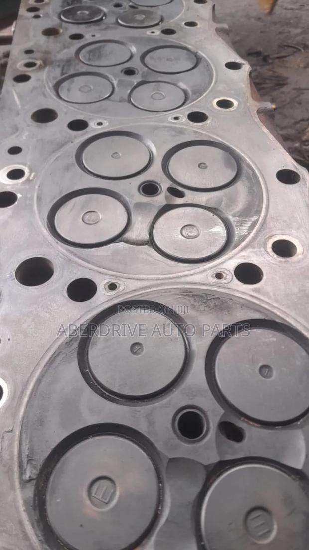Cylinder Head Hino 500 - thumbnail 2