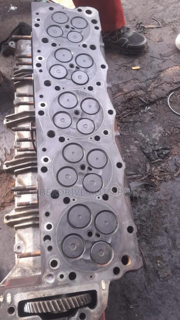 Cylinder Head Hino 500 - thumbnail 3