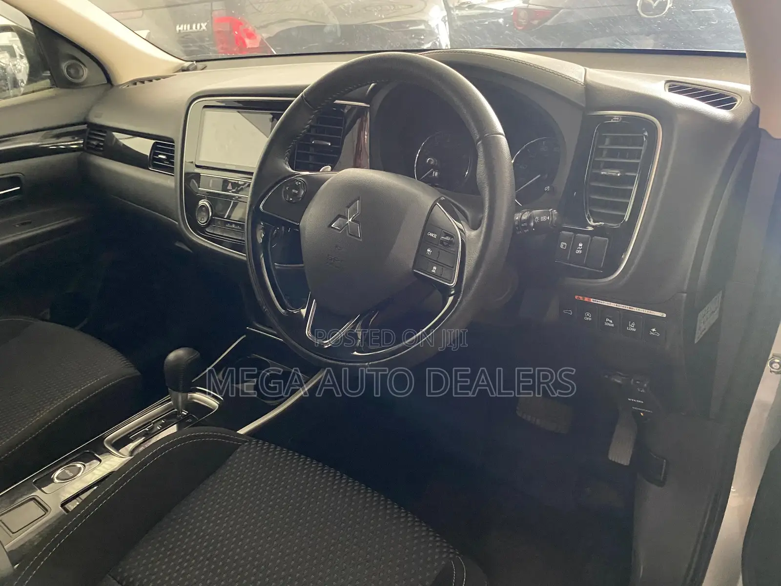 Mitsubishi Outlander 2018 Silver