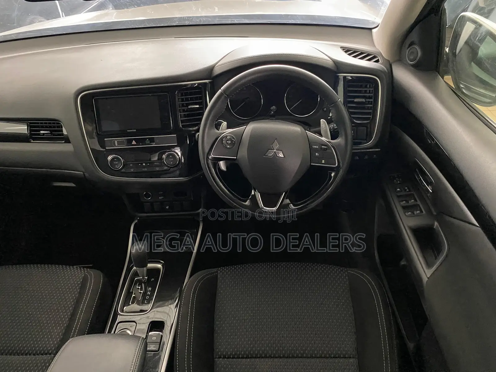 Mitsubishi Outlander 2018 Silver