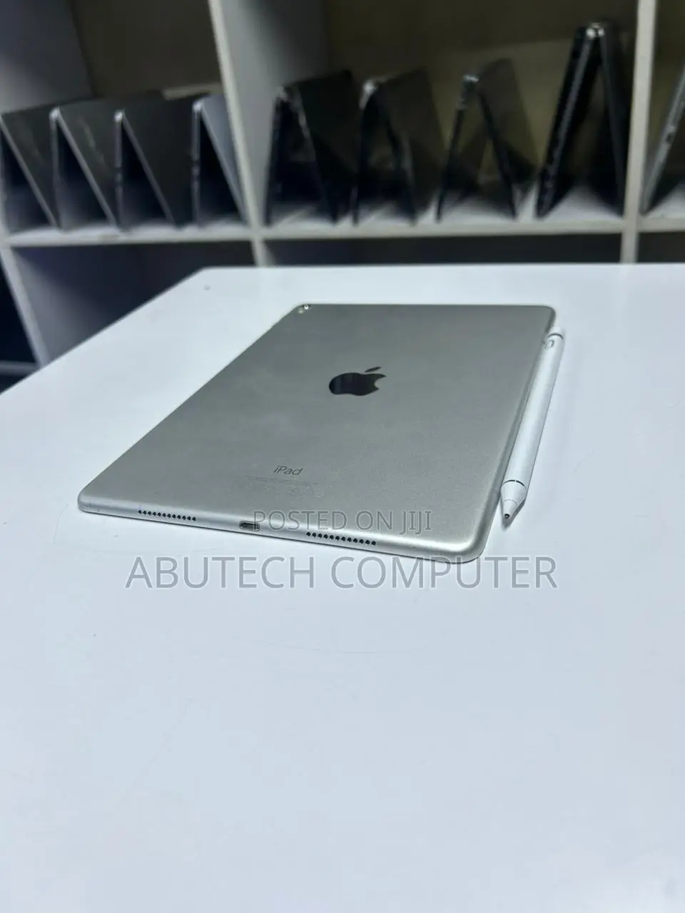 Apple iPad 9.7 256 GB Silver