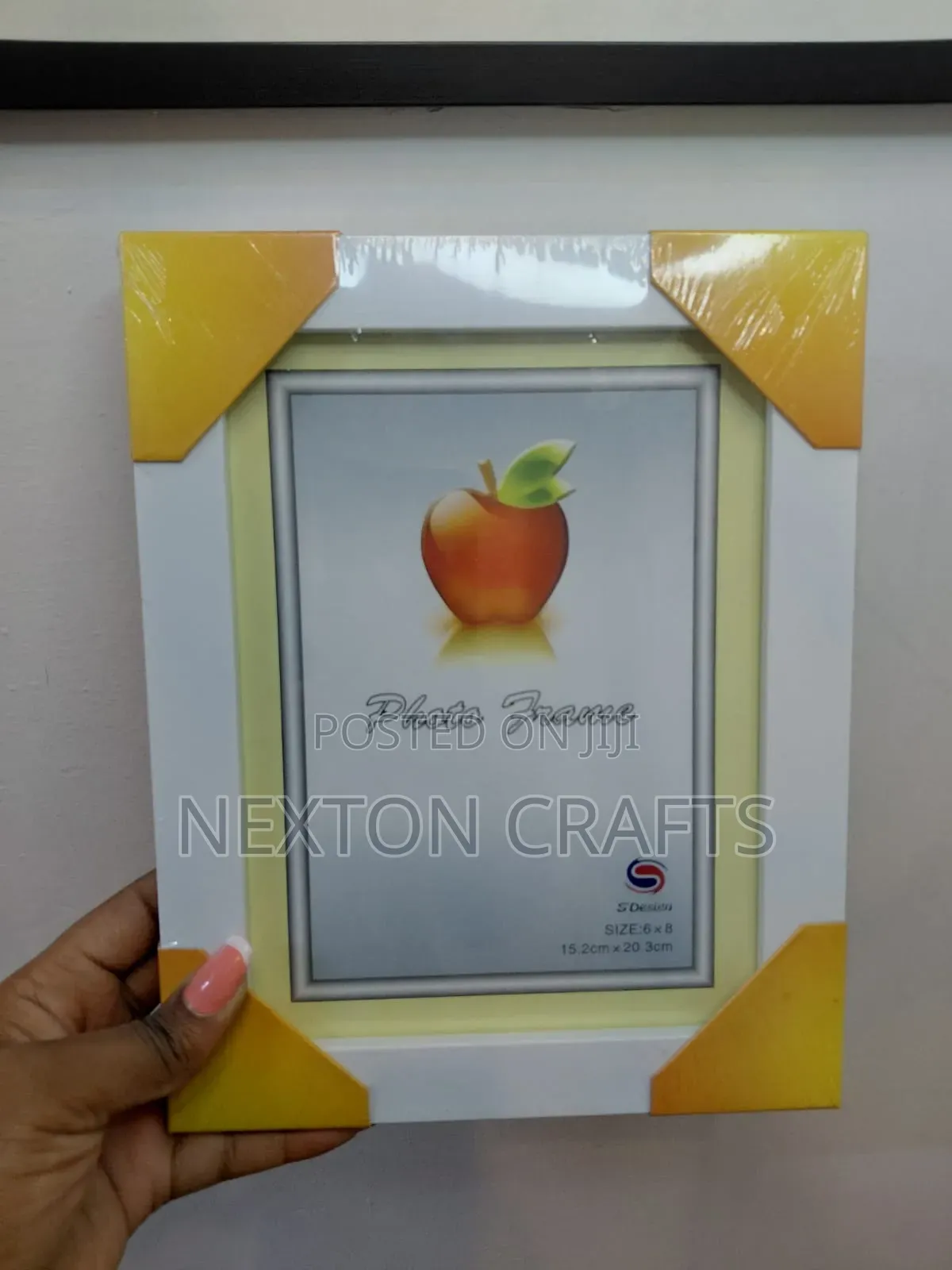 A4 White Frame