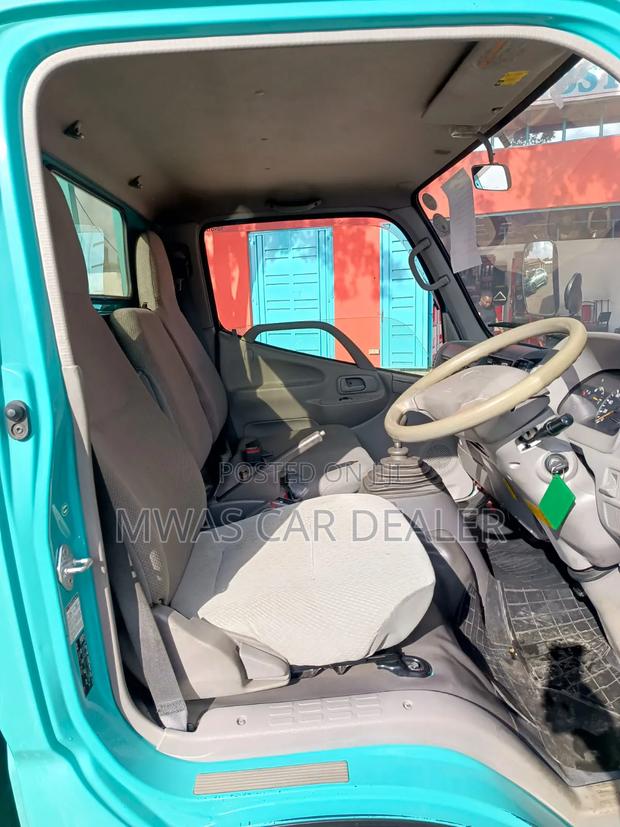 Selling Toyota Dyna Petrol - thumbnail 7