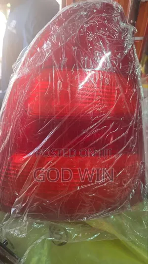 Taillight Lens Fielder 2005