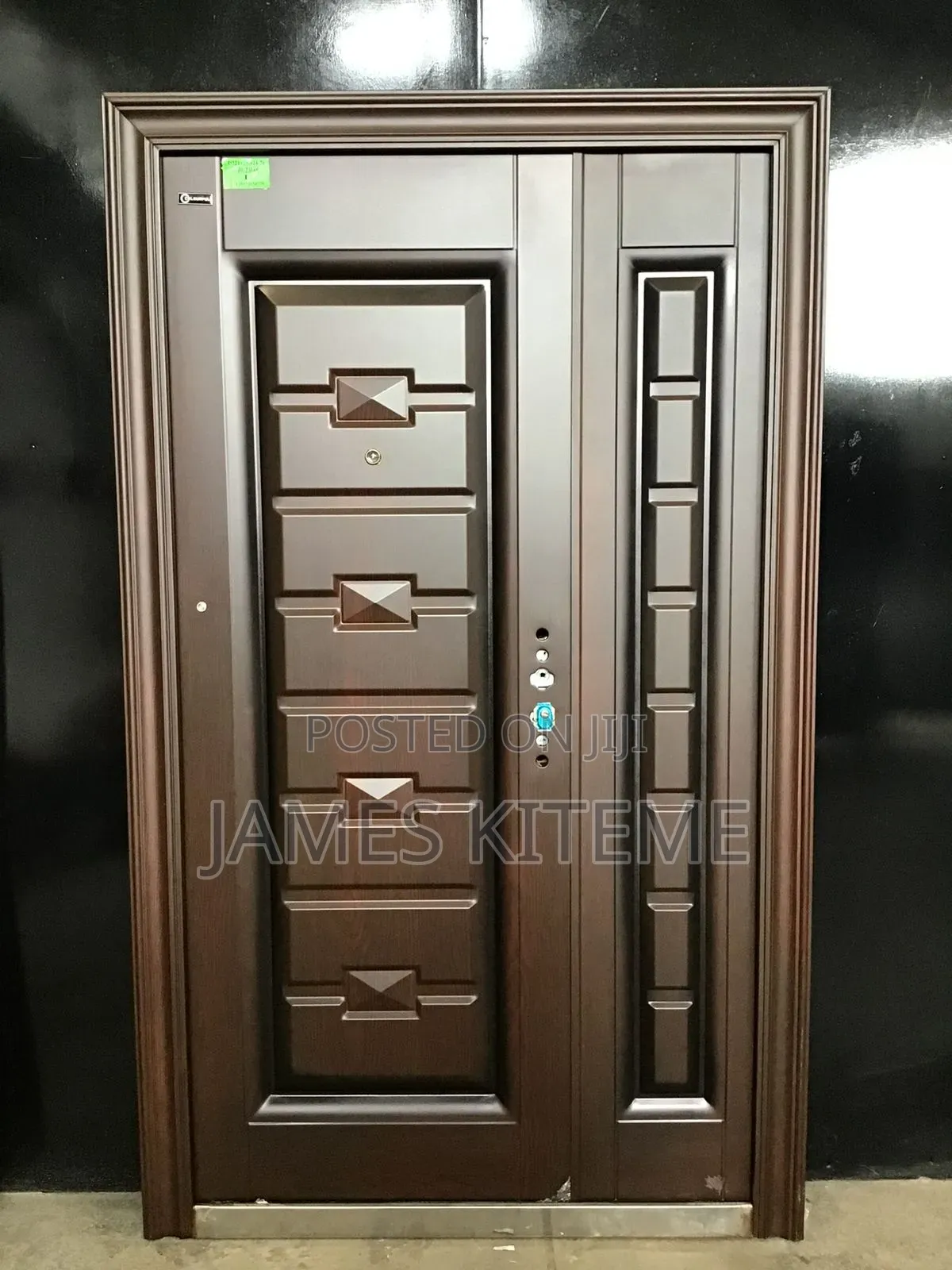 Double Door Code 009