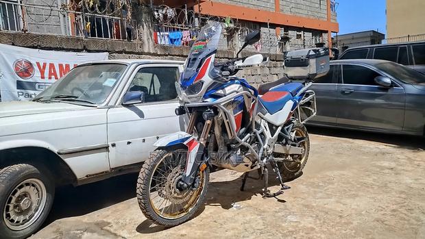 Honda 2020 White - thumbnail 3