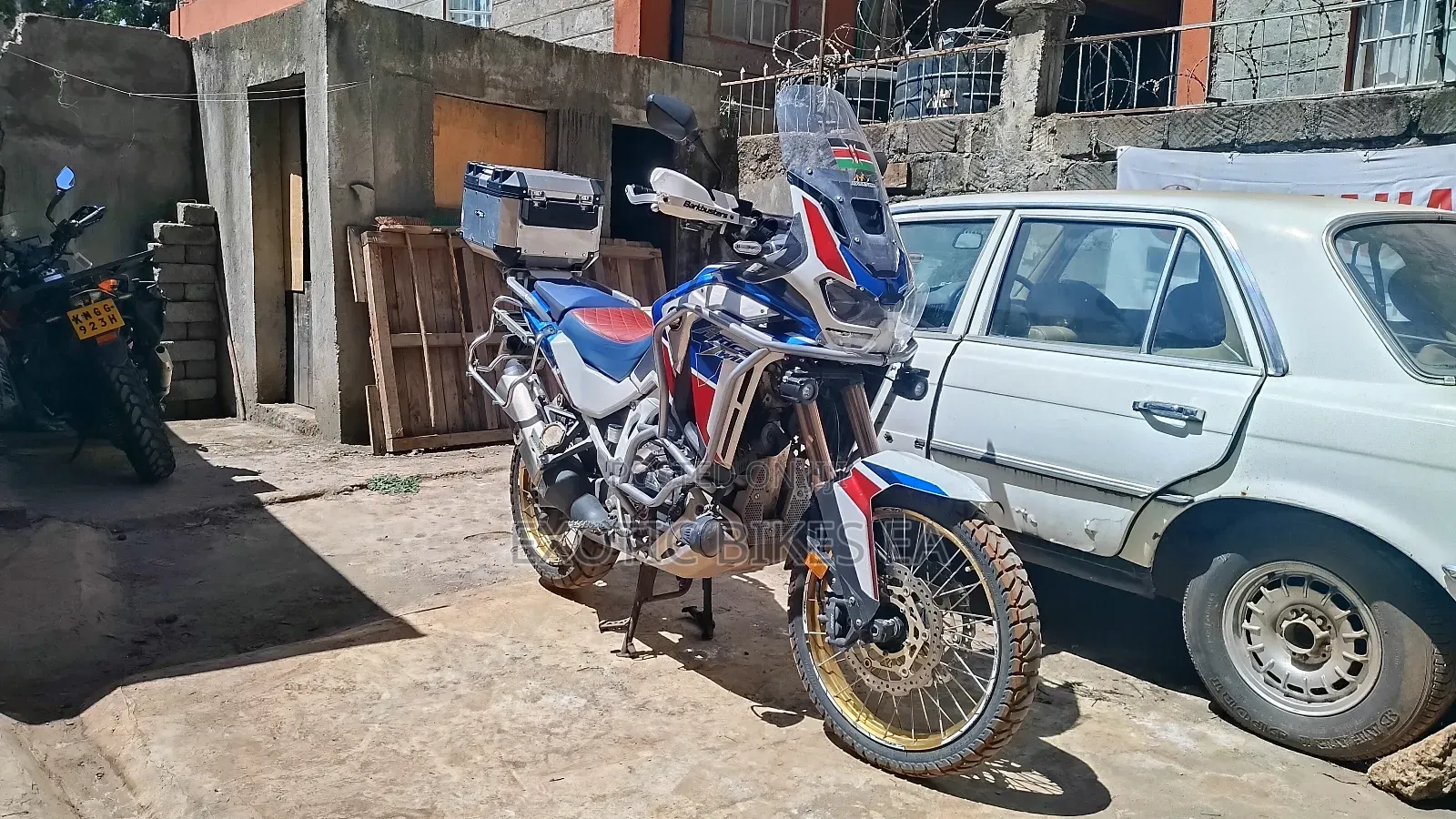 Honda 2020 White