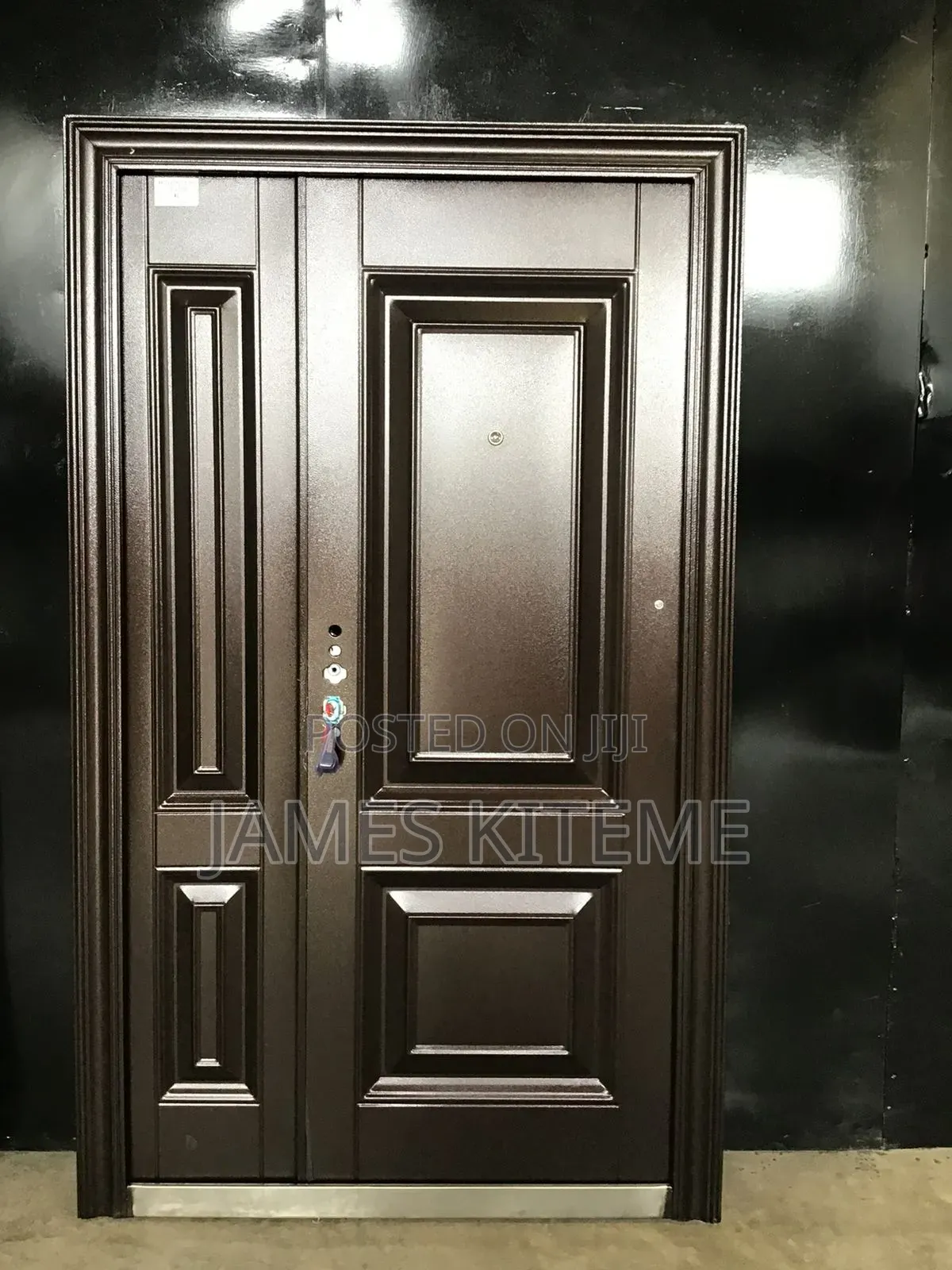 Door Double Code 008