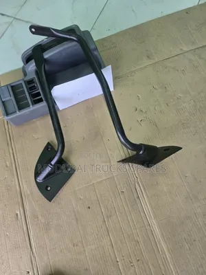 Mitsubishi Fh Side Mirror Arm