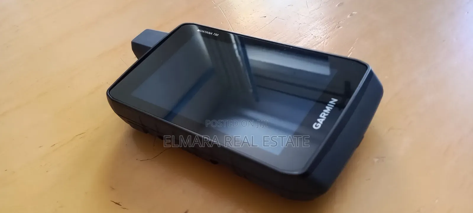 Garmin Montana 700 Handheld GPS - Rugged Outdoor Navigator