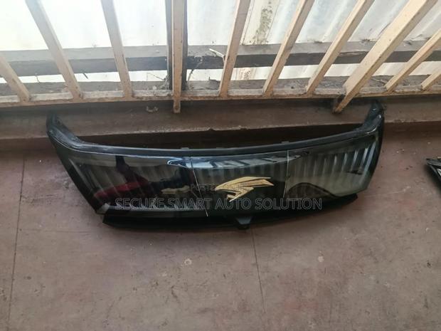 Harrier 2016_17 Grill