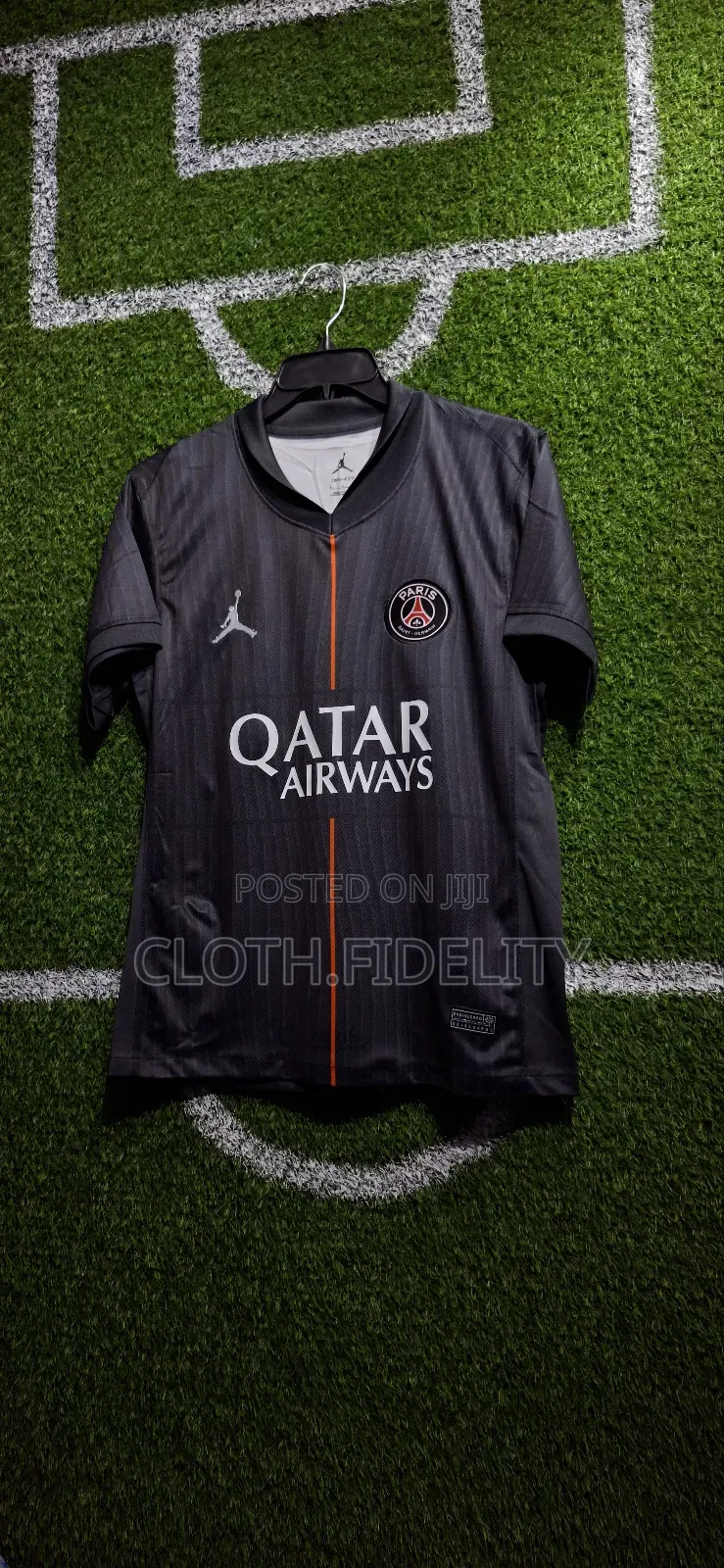 PSG X Jordan 4th Kit