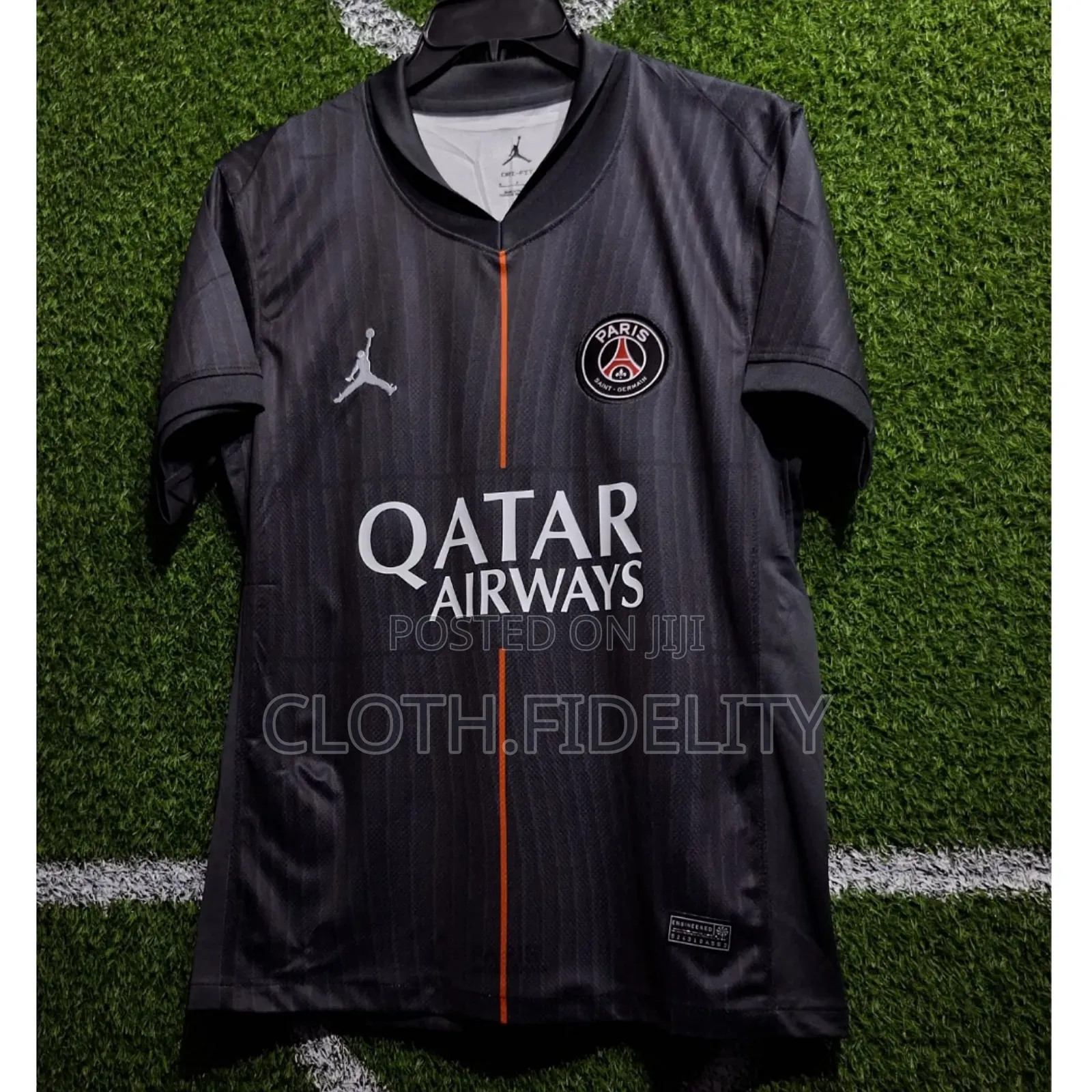 PSG X Jordan 4th Kit