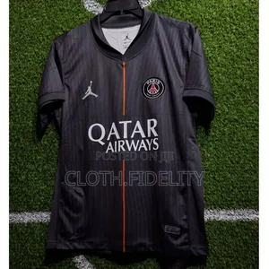 PSG X Jordan 4th Kit