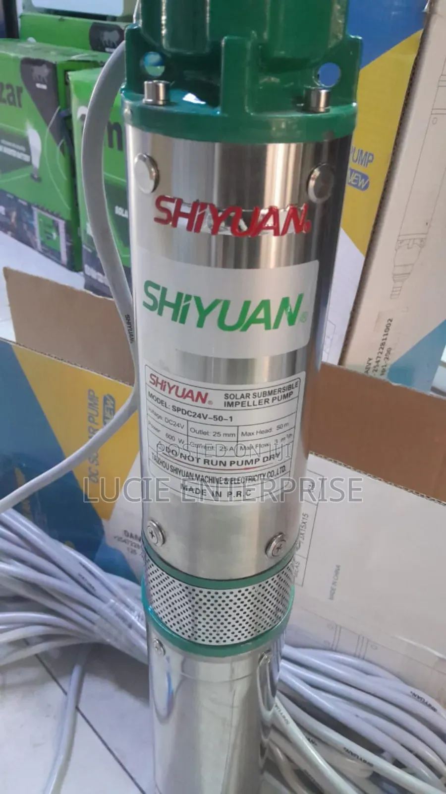 Water Pump/ Submersible Solar Water Pump 50m Head