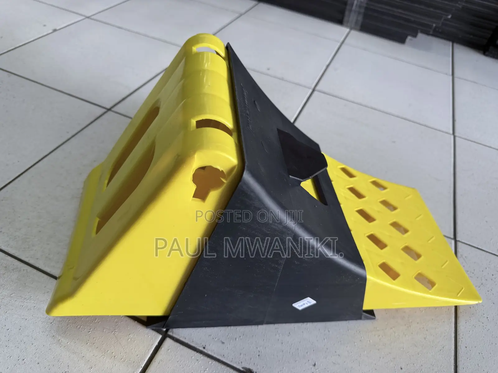 Truck Trailer Handled Straps Wheel Chock - Honeycombed Yellow
