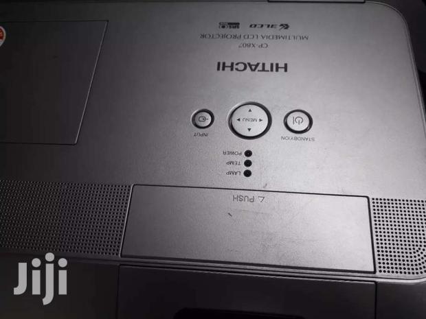 Hitachi Projector With 5000 Lumens - thumbnail 4