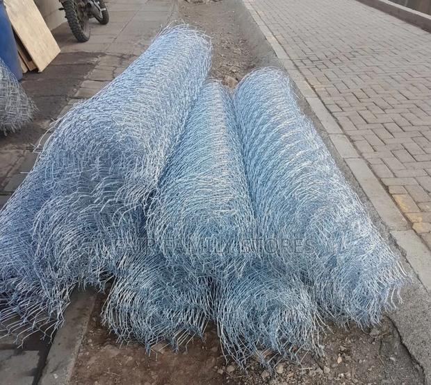 Chain Links 6ft By 18 Meters - thumbnail 2