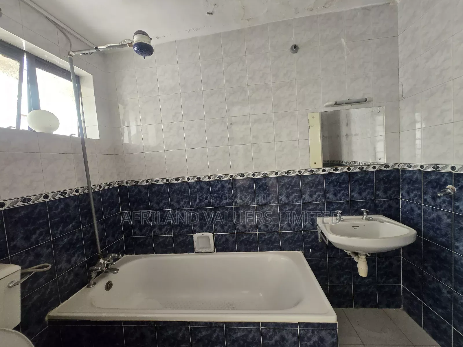 4bdrm Maisonette in Kilimani for rent